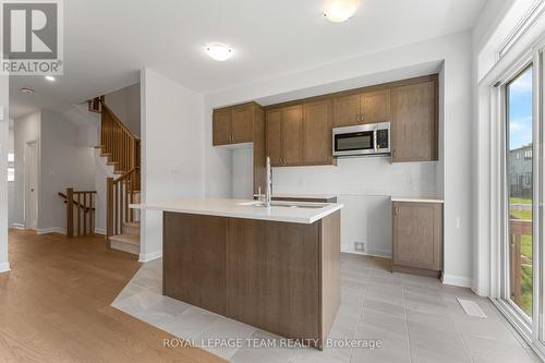 98 Osler Street, Ottawa, ON - Indoor Photo Showing Kitchen