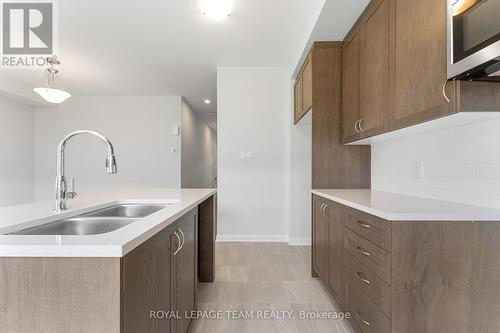 98 Osler Street, Ottawa, ON - Indoor Photo Showing Kitchen With Double Sink