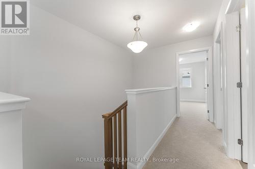 98 Osler Street, Ottawa, ON - Indoor Photo Showing Other Room