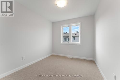 98 Osler Street, Ottawa, ON - Indoor Photo Showing Other Room