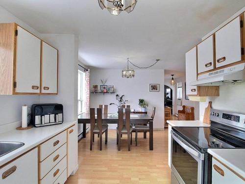 Overall view - 95 Rue Vallières, Val-D'Or, QC - Indoor Photo Showing Kitchen