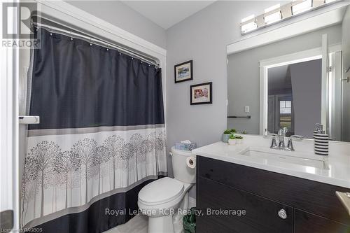 133 Hawthorn Crescent, Georgian Bluffs, ON - Indoor Photo Showing Bathroom