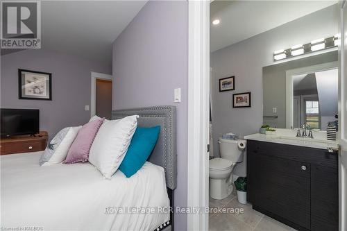 133 Hawthorn Crescent, Georgian Bluffs, ON - Indoor Photo Showing Bathroom