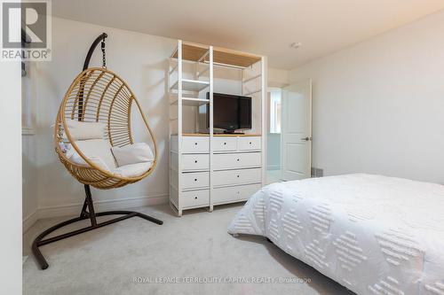 3619 Thunder Bay Road, Fort Erie, ON - Indoor Photo Showing Bedroom