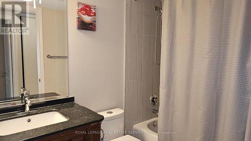 308 - 1 Hycrest Avenue, Toronto, ON - Indoor Photo Showing Bathroom