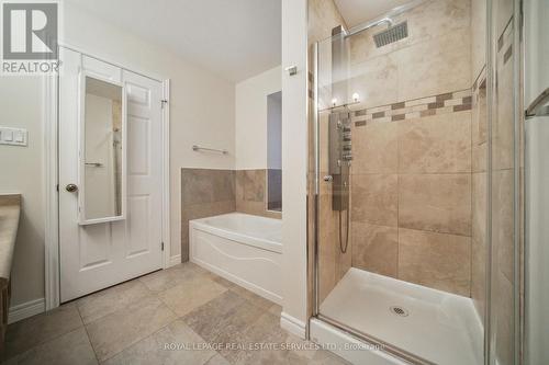 2097 Tovell Drive, Oakville, ON - Indoor Photo Showing Bathroom