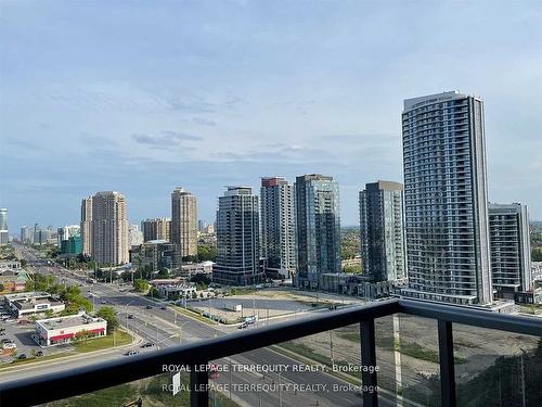 1720-8 Nahani Way, Mississauga, ON - Outdoor With View