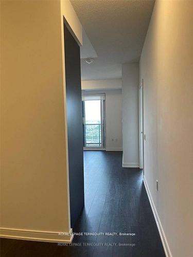 1720-8 Nahani Way, Mississauga, ON - Indoor Photo Showing Other Room