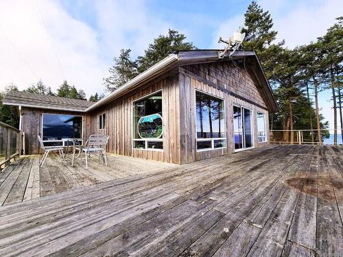 18 Spring Bay Rd, Lasqueti Island, BC 