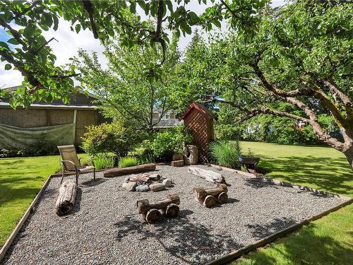 740 Nicholls Rd, Campbell River, BC 