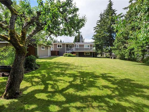 740 Nicholls Rd, Campbell River, BC 