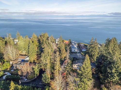 1811 Astra Rd, Comox, BC 