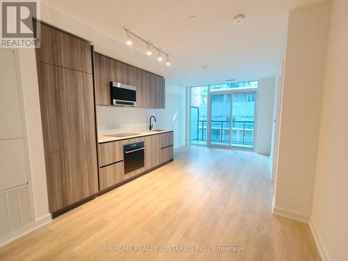 622 - 117 Broadway Avenue, Toronto, ON - Indoor