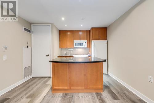 1201 - 85 Bloor Street E, Toronto, ON - Indoor Photo Showing Kitchen