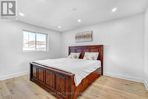 7523 Wrenwood Crescent, Mississauga, ON - Indoor Photo Showing Bedroom