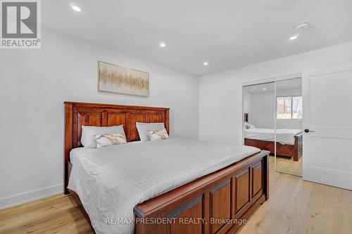 7523 Wrenwood Crescent, Mississauga, ON - Indoor Photo Showing Bedroom