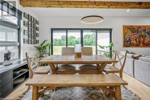 1007 Clare Avenue, Pelham (662 - Fonthill), ON - Indoor Photo Showing Dining Room