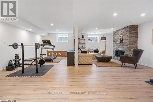 1007 Clare Avenue, Pelham (662 - Fonthill), ON - Indoor Photo Showing Gym Room