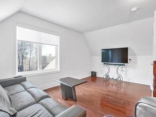 Mezzanine - 1269 Boul. Céloron, Blainville, QC - Indoor Photo Showing Living Room