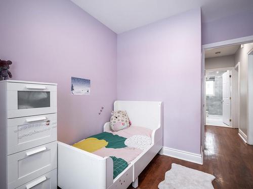 Bedroom - 5629 Av. Mcalear, Côte-Saint-Luc, QC - Indoor Photo Showing Bedroom