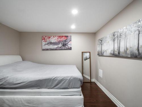 Bedroom - 5629 Av. Mcalear, Côte-Saint-Luc, QC - Indoor Photo Showing Bedroom