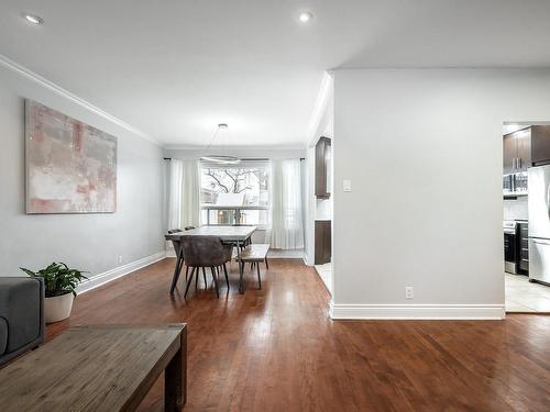 Dining room - 5629 Av. Mcalear, Côte-Saint-Luc, QC - Indoor