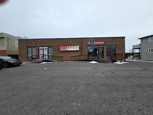 Frontage - 169 Boul. St-Luc, Saint-Jean-Sur-Richelieu, QC - Outdoor