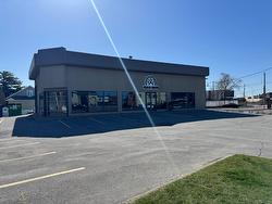 1261 Rue des Sureaux  Terrebonne (Lachenaie), QC J6X 4G4