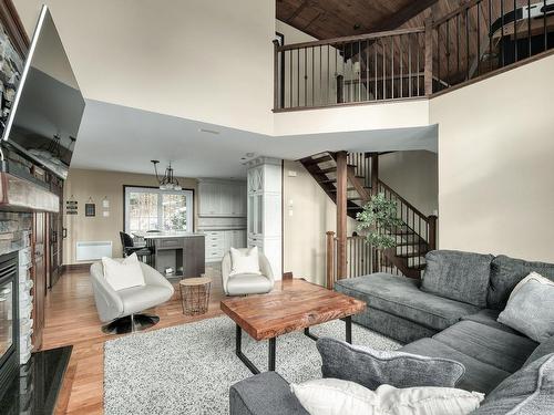 Salon - 270 Rue Des Agates, Saint-Côme, QC - Indoor Photo Showing Living Room With Fireplace