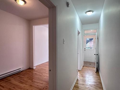 Hall - 2055 Rue Sicard, Montréal (Mercier/Hochelaga-Maisonneuve), QC - Indoor Photo Showing Other Room