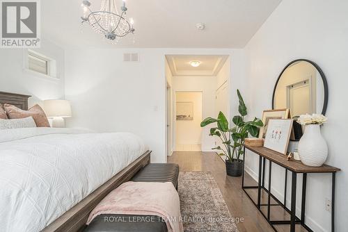 118 Elfin Grove, Ottawa, ON - Indoor Photo Showing Bedroom