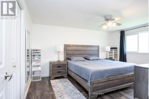 350 Thorncrest Drive, Waterloo, ON - Indoor Photo Showing Bedroom