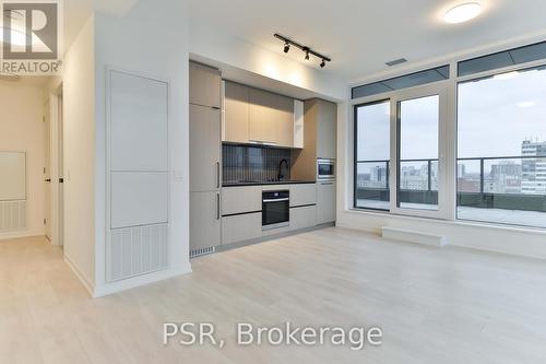 903 - 1285 Dupont Street, Toronto, ON - Indoor Photo Showing Kitchen