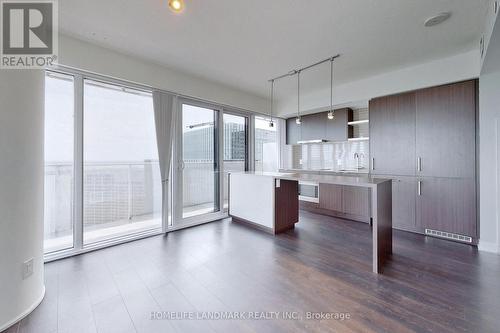 4107 - 88 Harbour Street, Toronto, ON - Indoor Photo Showing Other Room