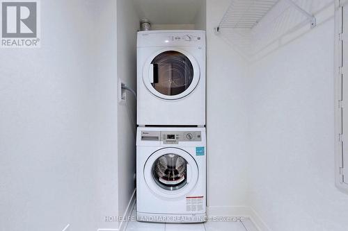 4107 - 88 Harbour Street, Toronto, ON - Indoor Photo Showing Laundry Room