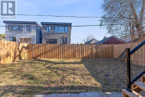 67 Bexhill Avenue, Toronto, ON - Outdoor