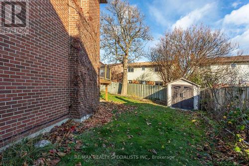 949 Hampstead Court, Mississauga, ON - Outdoor