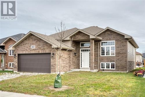 1052 Lublin Avenue, Windsor, ON - Outdoor With Facade