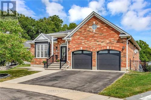 31 Hoodless Court, Brantford, ON - Outdoor With Facade