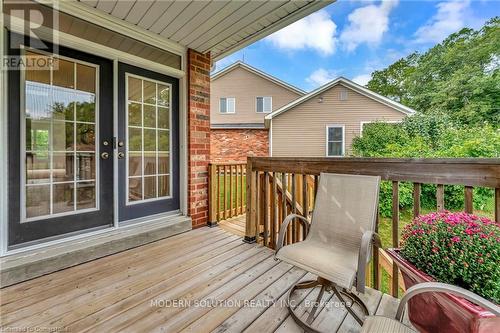 31 Hoodless Court, Brantford, ON - Outdoor With Deck Patio Veranda With Exterior