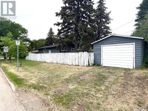 454 Montreal Avenue S, Saskatoon, SK - Outdoor