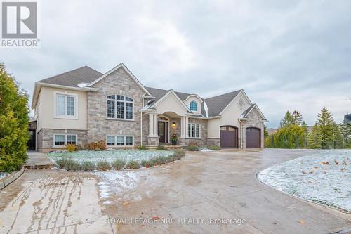 7 Parklane Crescent, St. Catharines (461 - Glendale/Glenridge), ON - Outdoor With Facade