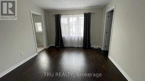 717 Brittanic Road N, Ottawa, ON - Indoor Photo Showing Other Room