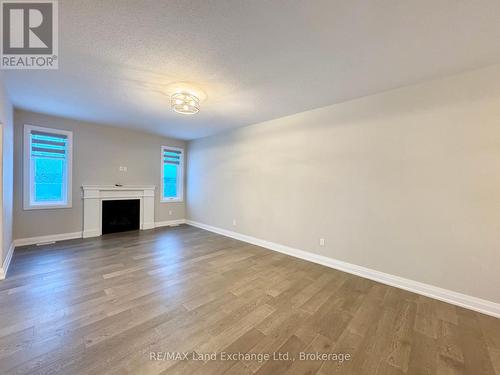 331 Normanton Street, Saugeen Shores, ON - Indoor Photo Showing Living Room With Fireplace