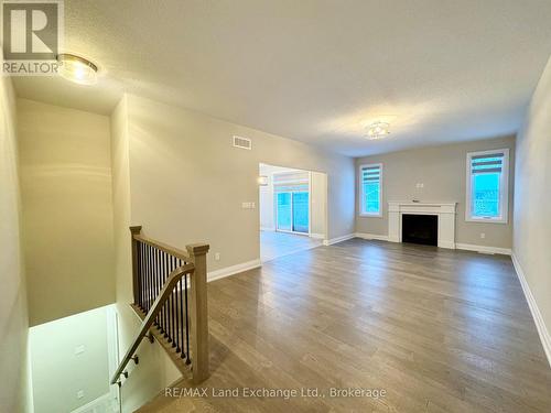 331 Normanton Street, Saugeen Shores, ON - Indoor Photo Showing Living Room With Fireplace