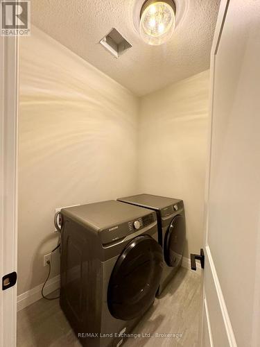 331 Normanton Street, Saugeen Shores, ON - Indoor Photo Showing Laundry Room