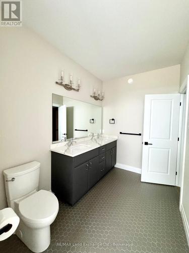 331 Normanton Street, Saugeen Shores, ON - Indoor Photo Showing Bathroom