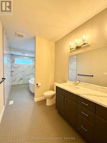 331 Normanton Street, Saugeen Shores, ON - Indoor Photo Showing Bathroom