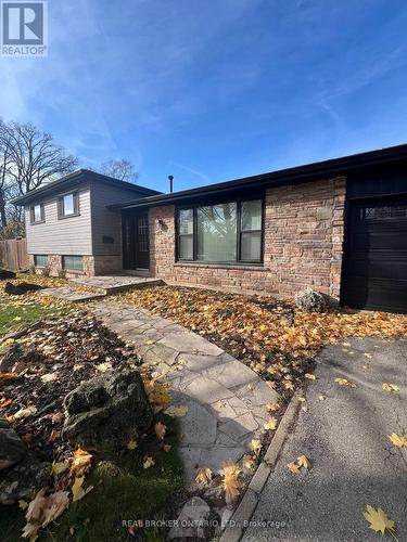 Main - 5285 Woodhaven Court, Burlington, ON - Outdoor