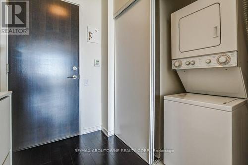 1508 - 105 The Queens Way, Toronto, ON - Indoor Photo Showing Laundry Room